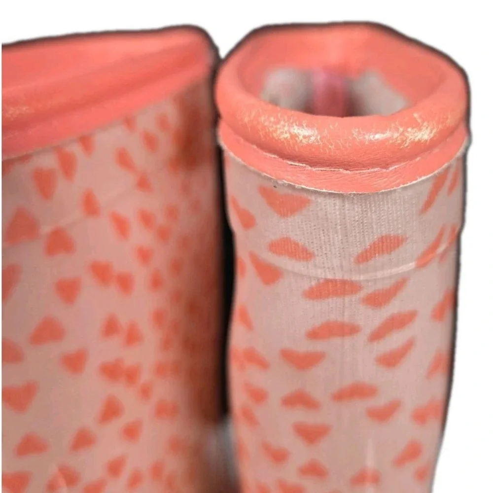 Simple Joys by Carters Juju Girls rain boots, Pink‎ w/ pink hearts size 10m used